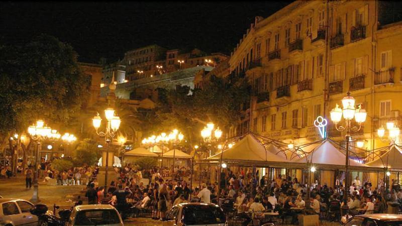 فندق Le Tre Stelle كالياري المظهر الخارجي الصورة