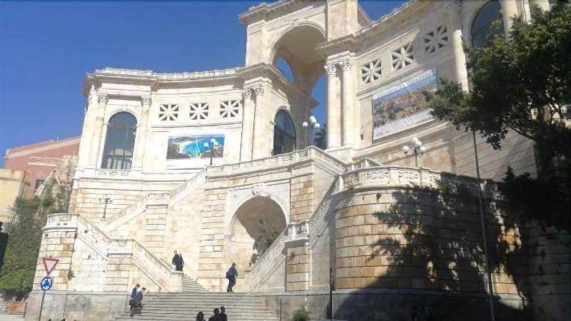 فندق Le Tre Stelle كالياري المظهر الخارجي الصورة