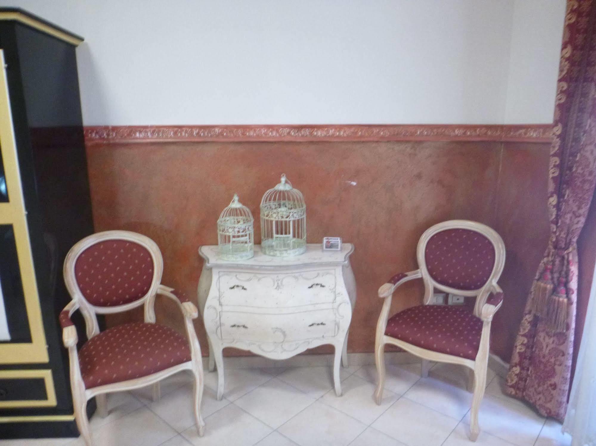 فندق Le Tre Stelle كالياري المظهر الخارجي الصورة